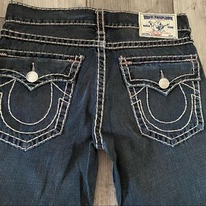 Mens True Religion Straight Jeans AS IS LENGTH HAS BEEN ALTERED Size 33 Waist